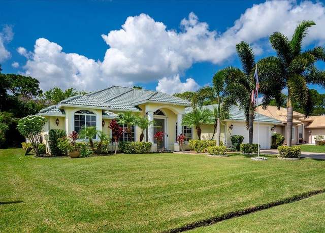 Property at 208 SE Ray Ave, Port Saint Lucie, FL 34983, 4 beds, 2 baths