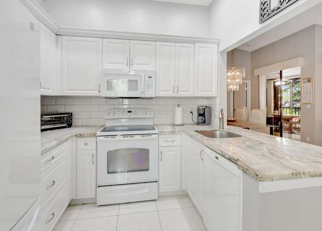 Property at 5414 Venetia Ct Unit G, Boynton Beach, FL 33437, 3 beds, 2 baths