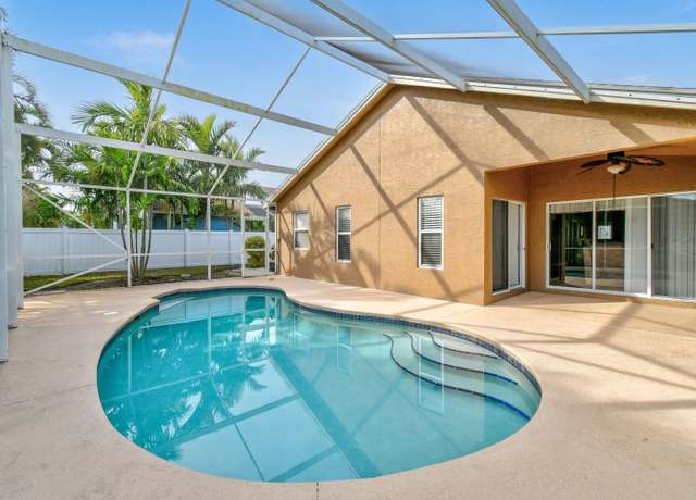 Property at 2786 SW Montego Ter, Stuart, FL 34997, 3 beds, 2 baths