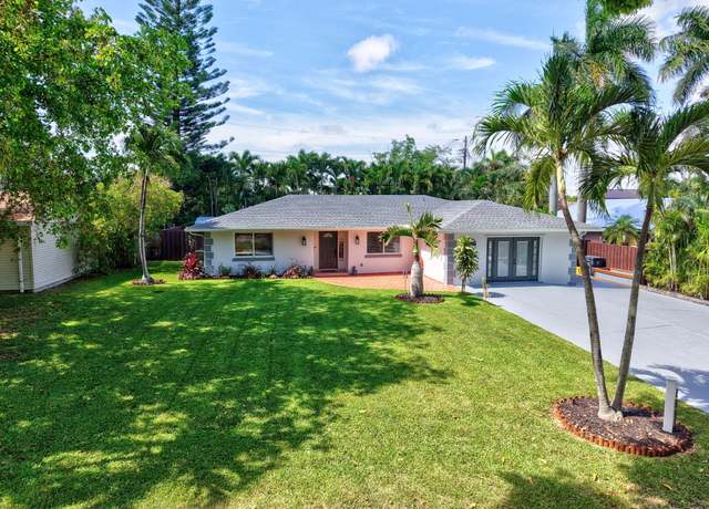 Property at 3374 Parade Pl, Lake Worth, FL 33462, 4 beds, 2 baths