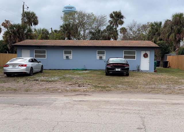 Property at 3715 SE 36th Ave, Okeechobee, FL 34974, 2 baths