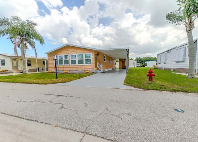 Property at 8611 Mary Ann Ln, Port Saint Lucie, FL 34952, 3 beds, 2 baths