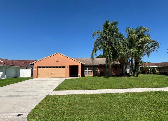 Property at 138 Bilbao St, Royal Palm Beach, FL 33411, 3 beds, 2 baths