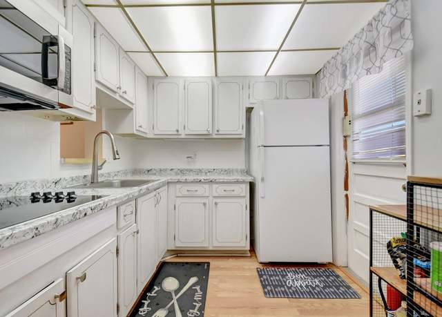 Property at 2222 NE 1st Way #105, Boynton Beach, FL 33435, 2 beds, 2 baths