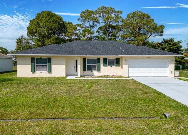Property at 2829 SE Cabana Ln, Port Saint Lucie, FL 34952, 3 beds, 2 baths
