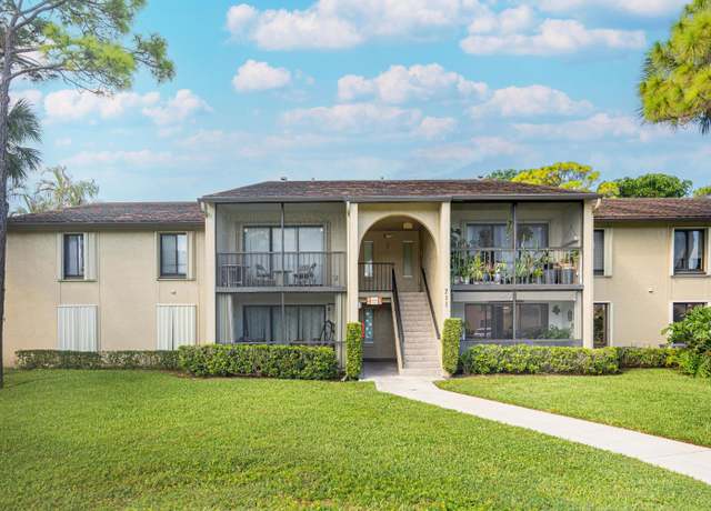 Property at 711 Sunny Pine Way Unit D1, Greenacres, FL 33415, 2 beds, 2 baths
