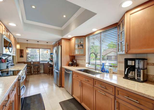 Property at 147 Meander Cir, Royal Palm Beach, FL 33411, 3 beds, 2 baths