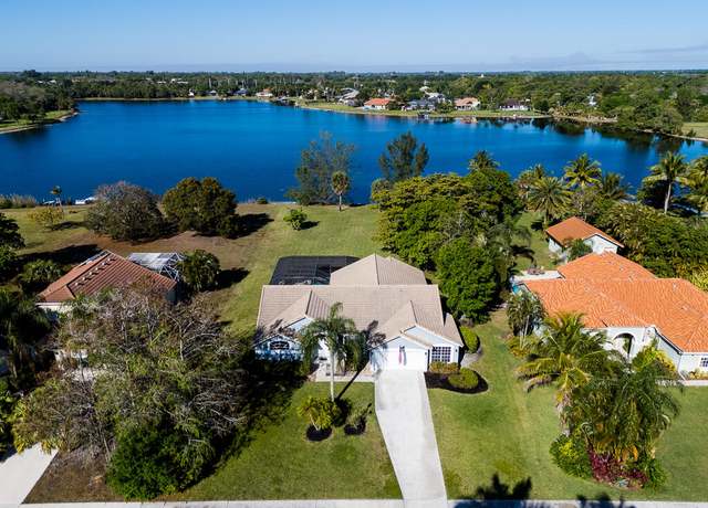 Property at 4267 Hunting Trl, Lake Worth, FL 33467, 4 beds, 3 baths