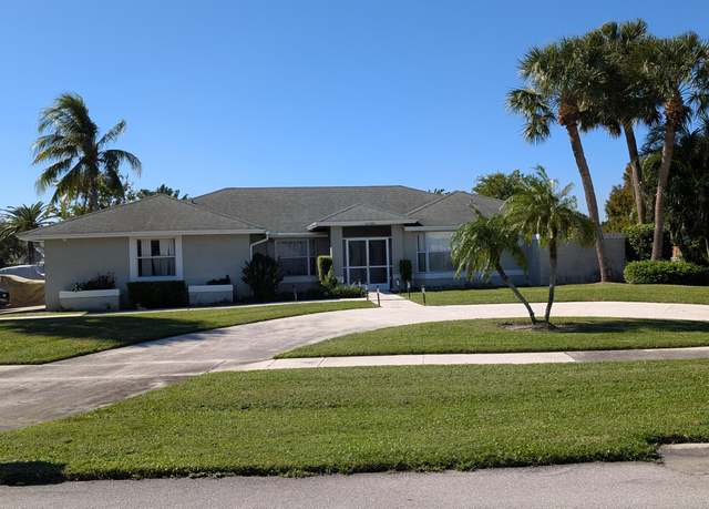 Property at 13788 Dunster Ct, Wellington, FL 33414, 4 beds, 2 baths