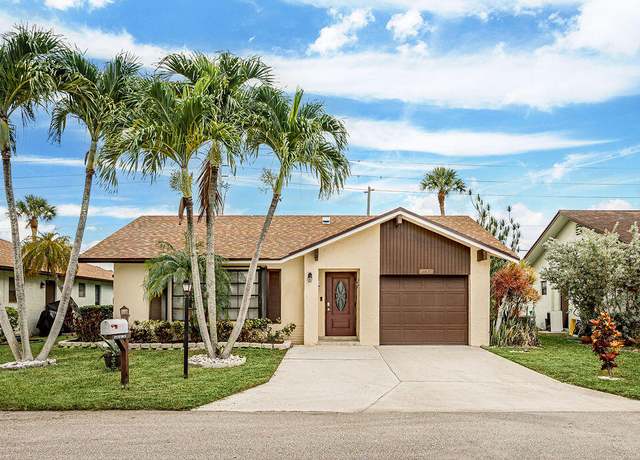 Property at 6247 Red Cedar Cir, Greenacres, FL 33463, 2 beds, 2 baths