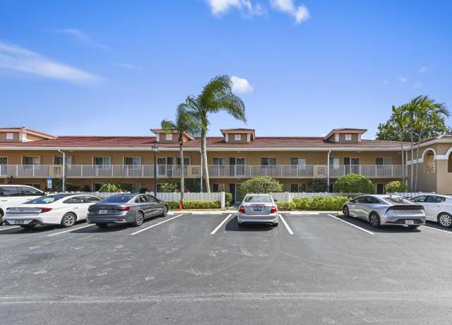 Property at 5952 Regal Glen Dr #207, Boynton Beach, FL 33437, 3 beds, 2 baths