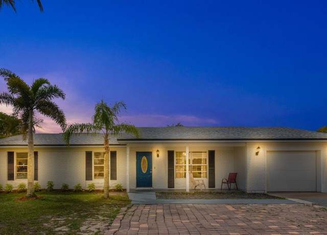 Property at 708 NW Floresta Dr, Port Saint Lucie, FL 34983, 3 beds, 2 baths