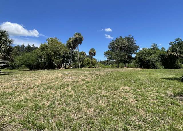 Property at 716 NE 15th Ave, Okeechobee, FL 34972