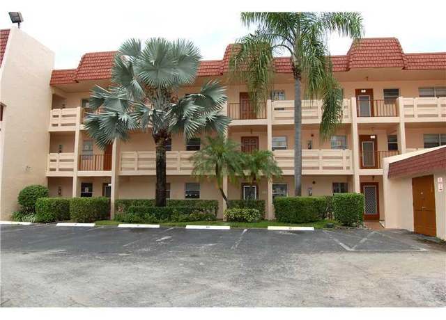 Property at 14790 Bonaire Blvd #104, Delray Beach, FL 33446, 2 beds, 2 baths