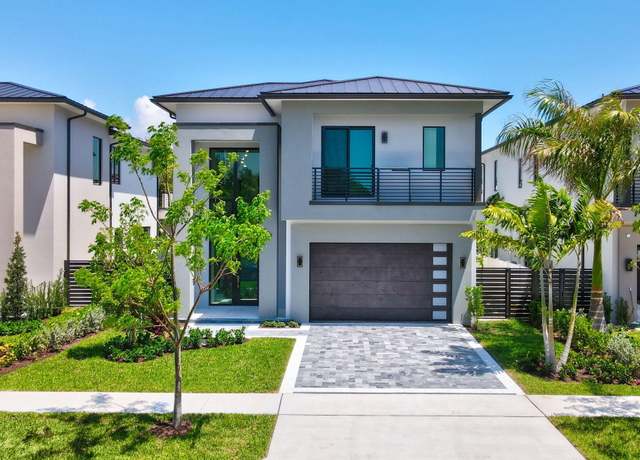 Property at 237 NE 11th St, Delray Beach, FL 33444, 4 beds, 4 baths