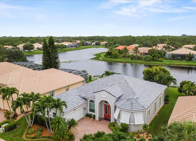 Property at 7017 SE Bay Hill Dr, Stuart, FL 34997, 3 beds, 3 baths