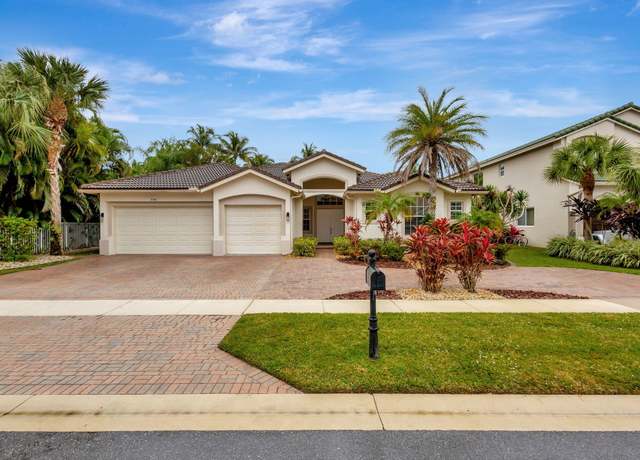 Property at 11792 Osprey Pointe Cir, Wellington, FL 33449, 5 beds, 3 baths