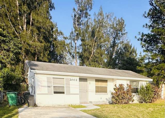 Property at 2002 N 50th St, Fort Pierce, FL 34947, 3 beds, 2 baths