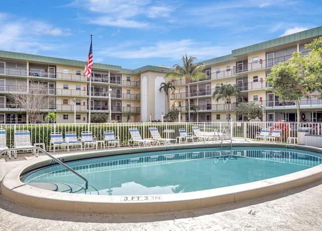 Property at 806 SE 7th St #403, Deerfield Beach, FL 33441, 2 beds, 2 baths