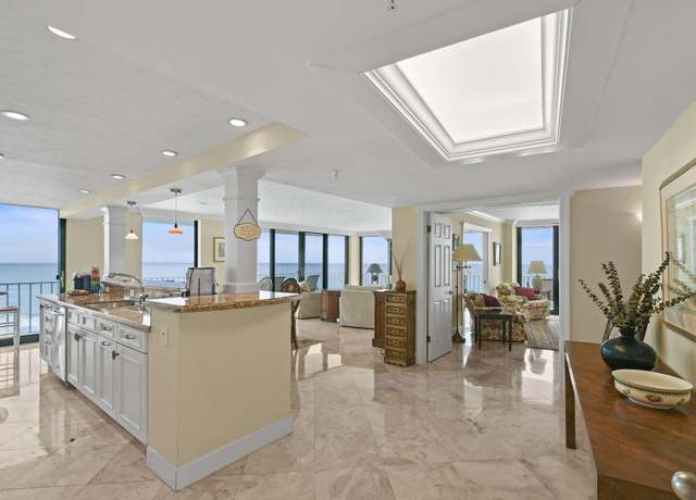 Property at 3400 S Ocean Blvd Unit 7d1, Palm Beach, FL 33480, 3 beds, 2.5 baths