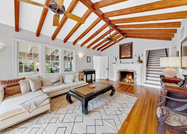 Property at 500 N Victoria Park Rd, Fort Lauderdale, FL 33301, 5 beds, 3.5 baths