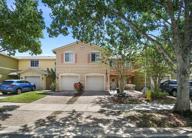 Property at 5355 SE Mitchell Ln, Stuart, FL 34997, 3 beds, 2.5 baths