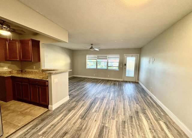 Property at 111 Waltham E, West Palm Beach, FL 33417, 1 bed, 1.5 baths