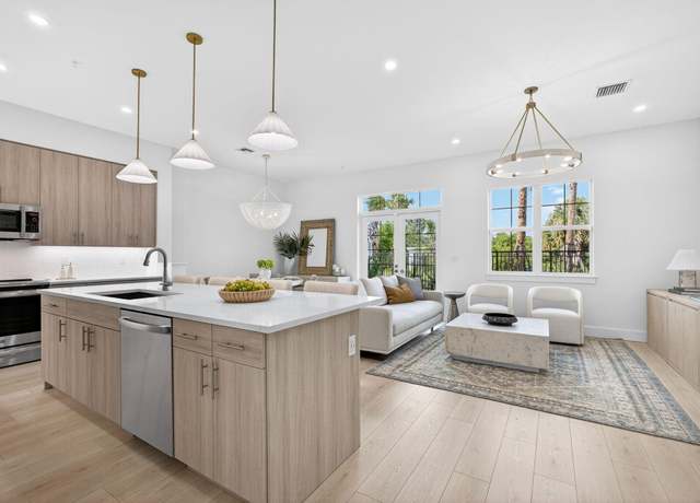 Property at 154 Sea Grape Ln, Tequesta, FL 33469, 3 beds, 2.5 baths
