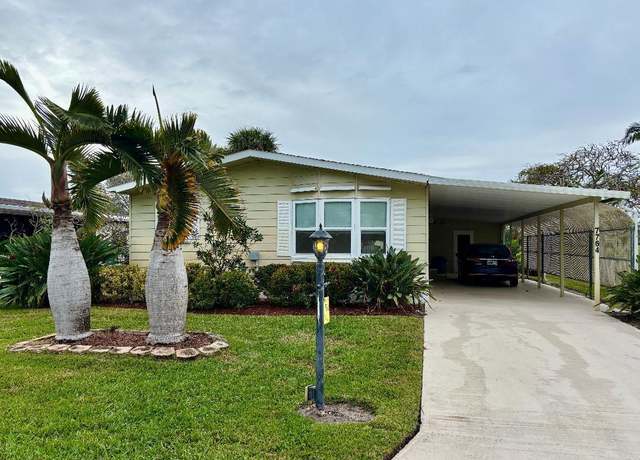 Property at 7764 SE Saratoga Dr, Hobe Sound, FL 33455, 3 beds, 2 baths