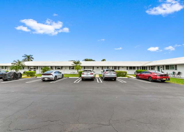 Property at 200 Leisure Lake Cir #106, Boynton Beach, FL 33426, 2 beds, 2 baths