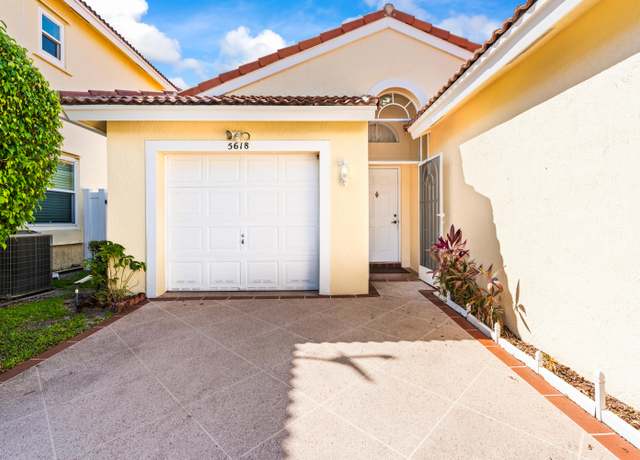 Property at 5618 Kingsmill Ct, Greenacres, FL 33463, 3 beds, 2 baths