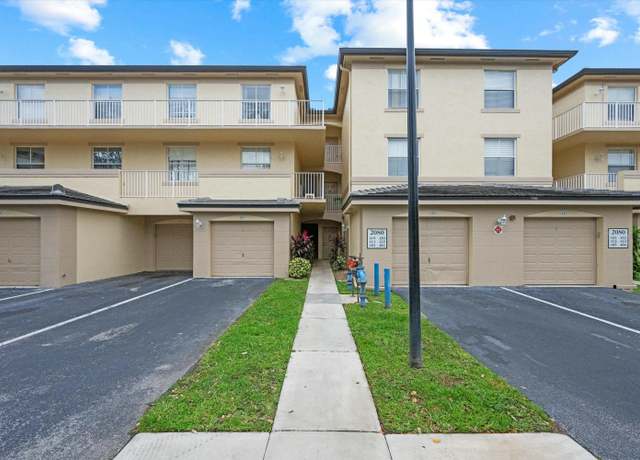 Property at 2080 Greenview Shores Blvd #403, Wellington, FL 33414, 1 bed, 1 bath