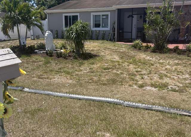 Property at 252 SW Cherryhill Rd, Port Saint Lucie, FL 34953, 3 beds, 2 baths