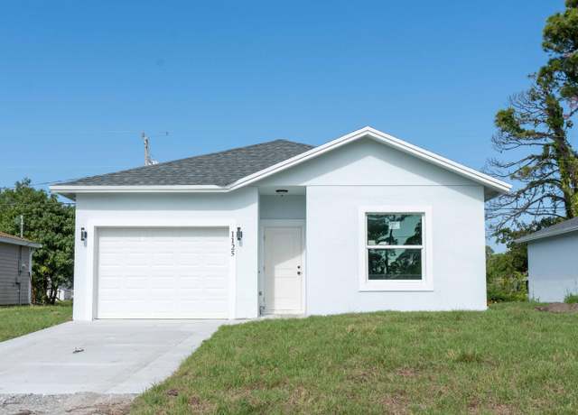 Property at 1125 11 Ct SW, Vero Beach, FL 32962, 3 beds, 2 baths