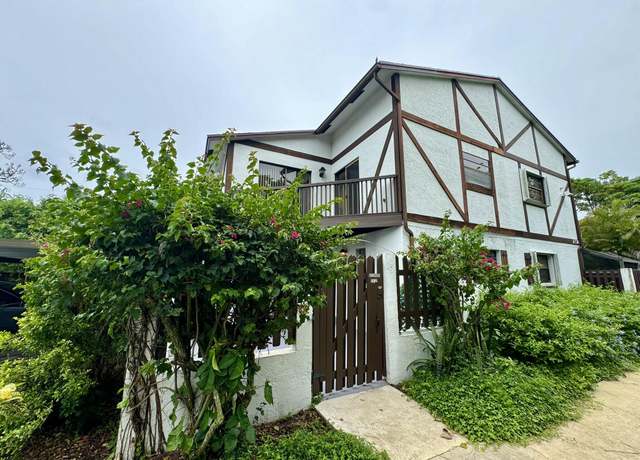Property at 2430 Lena Ln, West Palm Beach, FL 33415, 2 beds, 2.5 baths