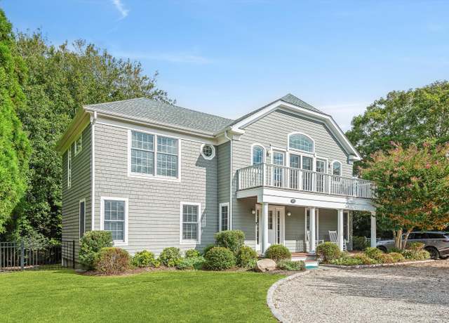 Property at 59 Madison Dr, Out Of State 00000, 5 beds, 2.5 baths