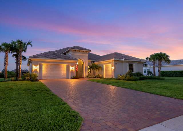 Property at 5565 SW Star Apple St, Palm City, FL 34990, 4 beds, 3 baths
