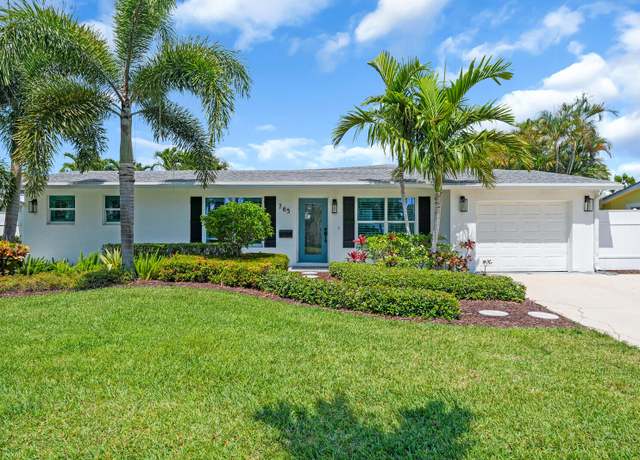 Property at 765 Lagoon Dr, North Palm Beach, FL 33408, 3 beds, 3.5 baths