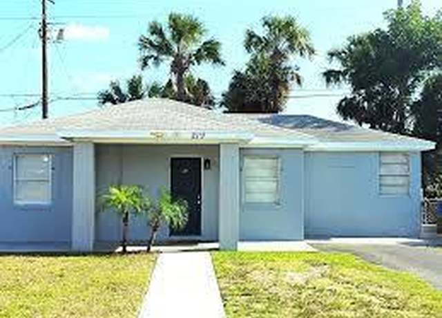 Property at 219 W 27th St, Riviera Beach, FL 33404, 3 beds, 1 bath