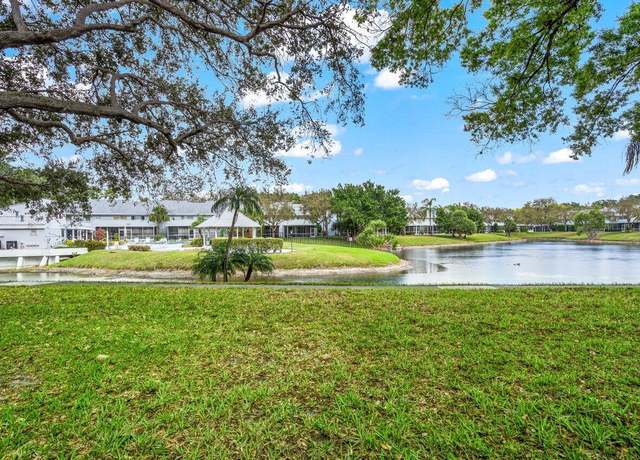Property at 6109 Old Court Rd #238, Boca Raton, FL 33433, 3 beds, 2 baths
