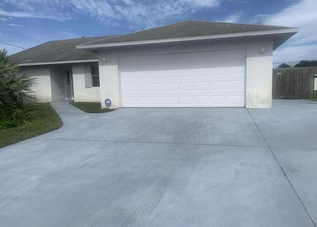 Property at 2571 SE Jason Ave, Port Saint Lucie, FL 34952, 3 beds, 2 baths