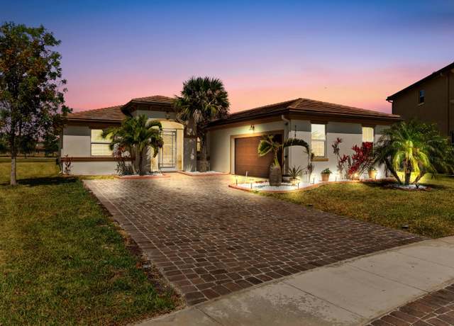 Property at 7384 NW Greenspring St, Port Saint Lucie, FL 34987, 4 beds, 3 baths