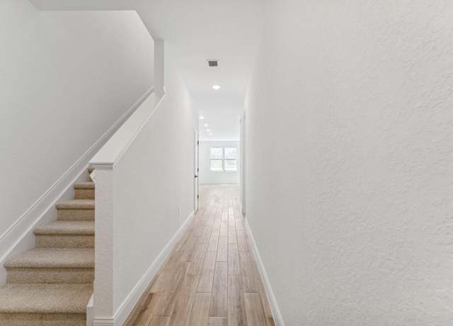 Property at 146 SE Birch Ter #1686, Stuart, FL 34997, 3 beds, 2.5 baths