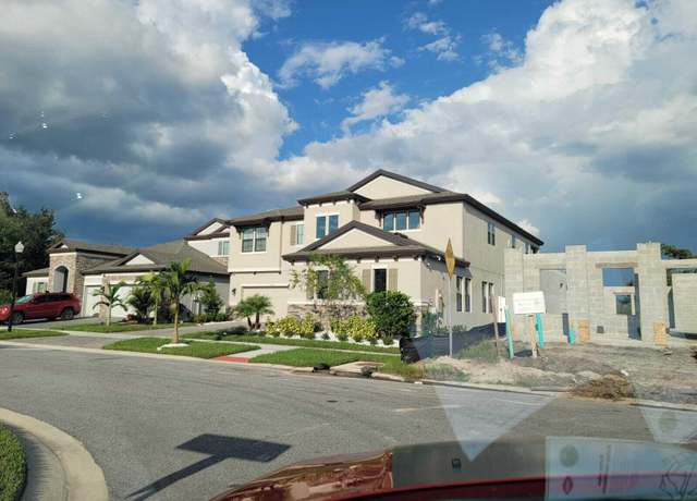 Property at 13106 Jeter Creek Dr, Riverview, FL 33579, 5 beds, 4.5 baths