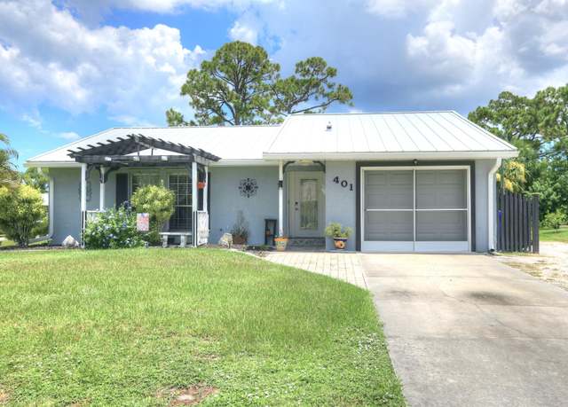 Property at 401 Lloyd St, Sebastian, FL 32958, 3 beds, 2 baths