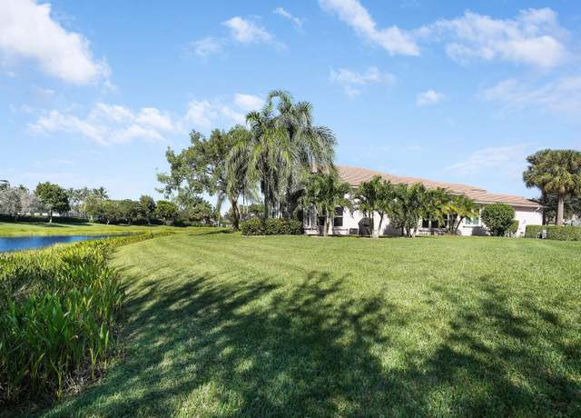 Property at 7961 Oaklawn Cv, Lake Worth, FL 33467, 4 beds, 2.5 baths