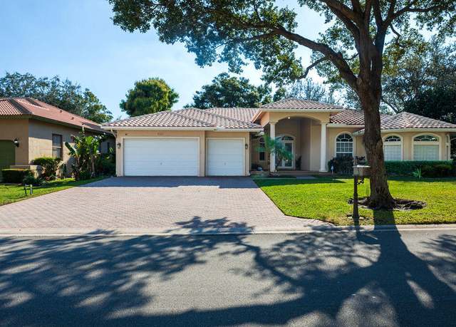 Property at 4323 NW 67th Ave, Coral Springs, FL 33067, 5 beds, 3.5 baths