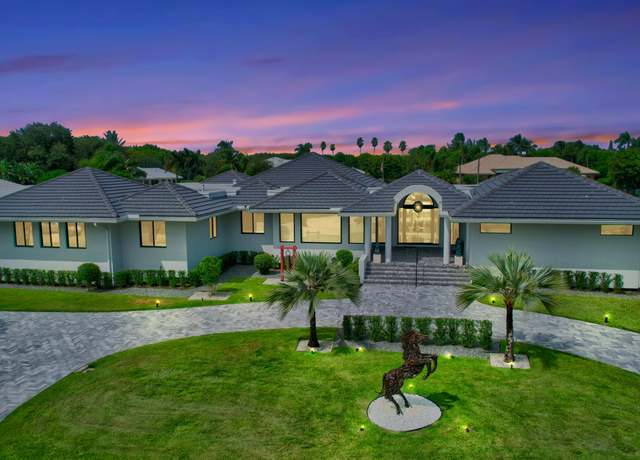 Property at 3605 Oakview Ct, Delray Beach, FL 33445, 5 beds, 4.5 baths
