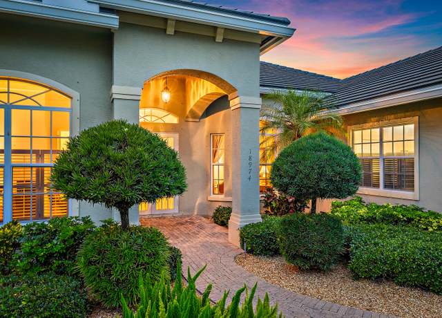 Property at 18974 SE Jupiter River Dr, Jupiter, FL 33458, 5 beds, 3 baths