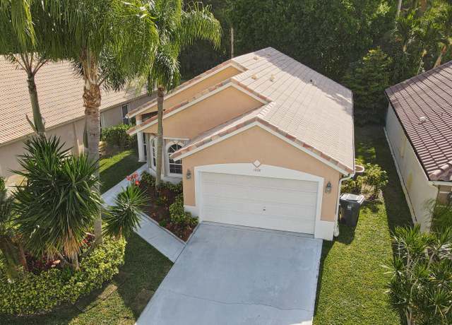 Property at 1868 Barnstable Rd, Wellington, FL 33414, 3 beds, 2 baths
